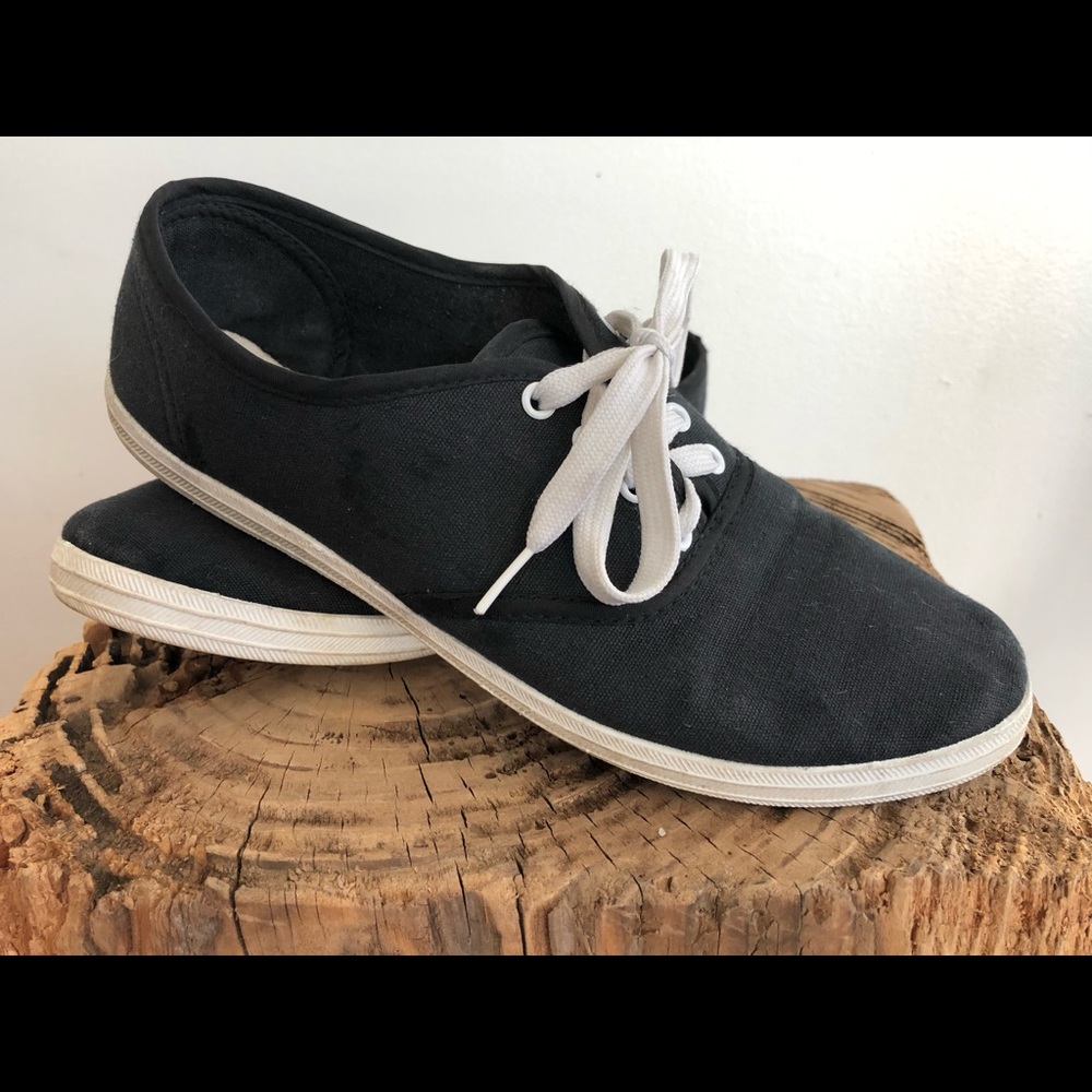 Cozy black shoes